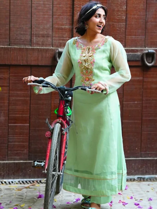 mint green organza semi formal dress mint green organza semi formal dress